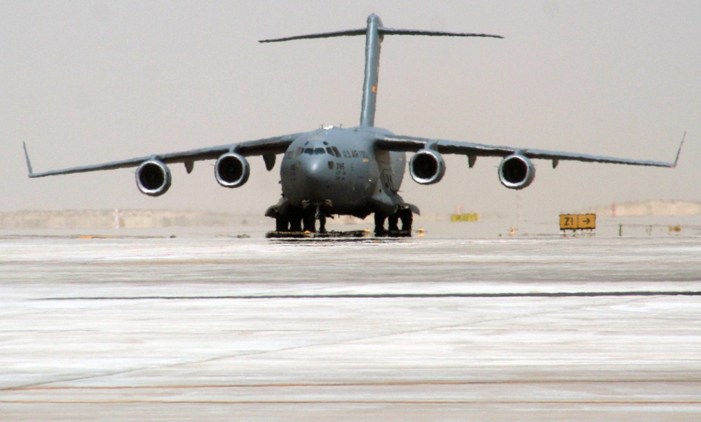 Bullets to beans: Reserve NCO says he has 'best job in the Air Force' as C-17 loadmaster