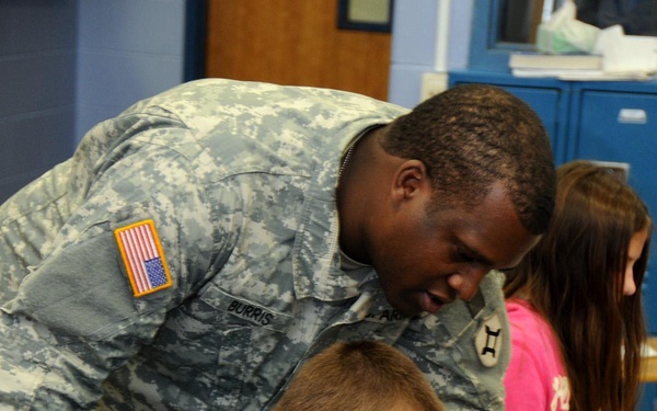 Florida National Guard Counterdrug DDR program in schools