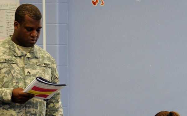 Florida National Guard Counterdrug DDR program in schools