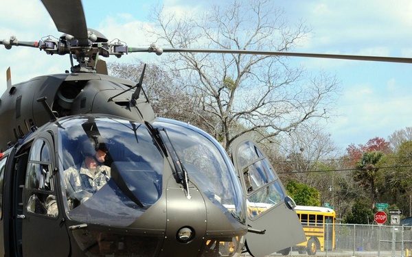 Florida National Guard Counterdrug DDR program in schools