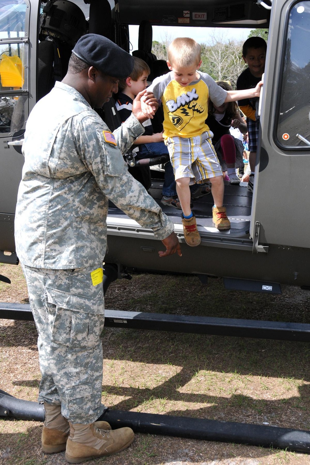 Florida National Guard Counterdrug DDR program in schools