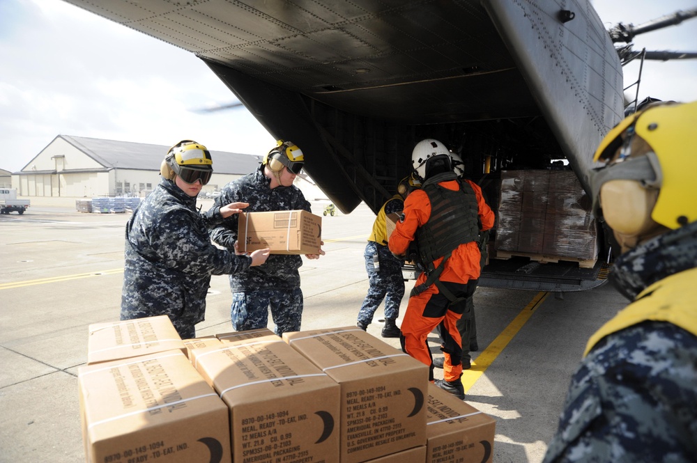 Aircraft arrive at NAF Misawa in Support of Operation Tomodachi