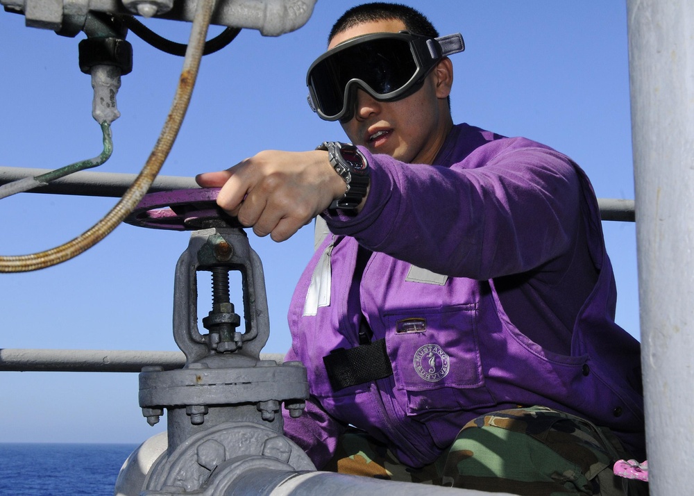 Life Aboard USS Kearsarge Underway