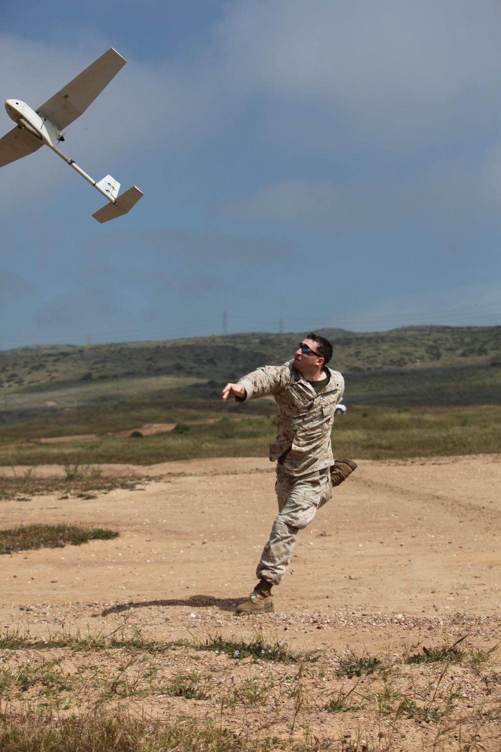 1st ANGLICO completes Raven UAV training