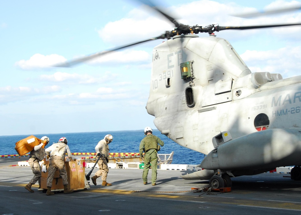 CH-46E Sea Knight Aboard the USS Essex