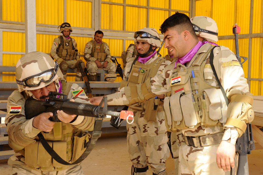 Iraqi Army Physical Fitness &amp; Weapons Training