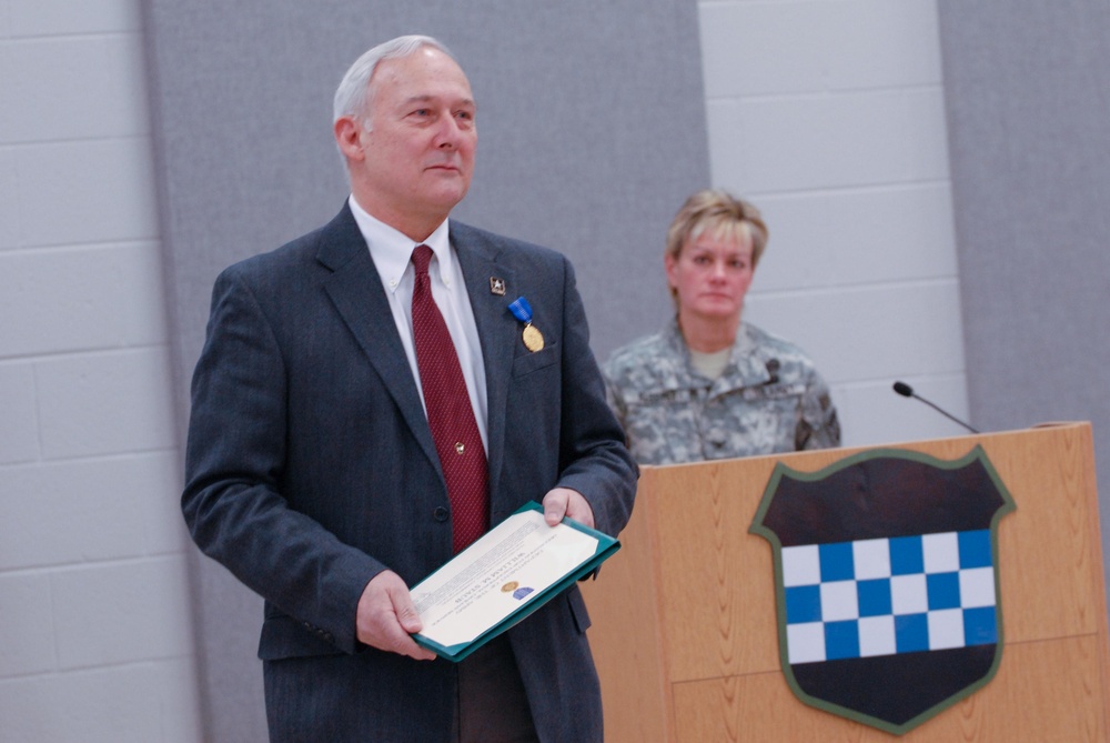 99th RSC Honors an 'Exceptional' Civilian