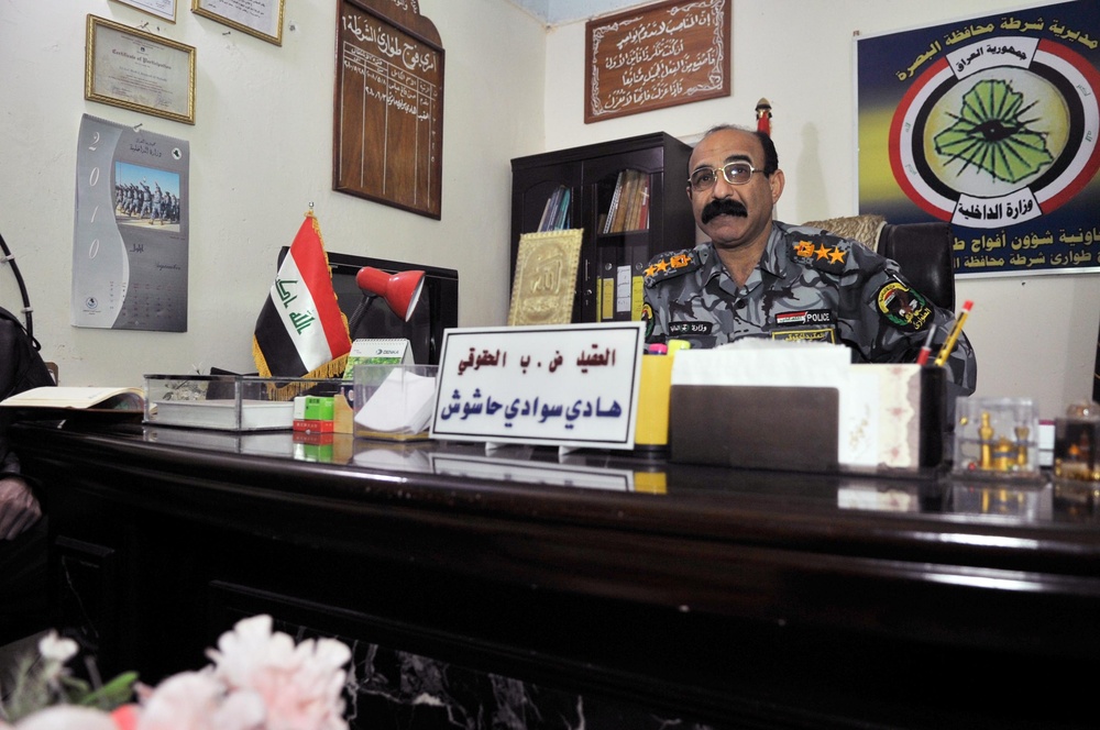 Meeting with Iraqi police