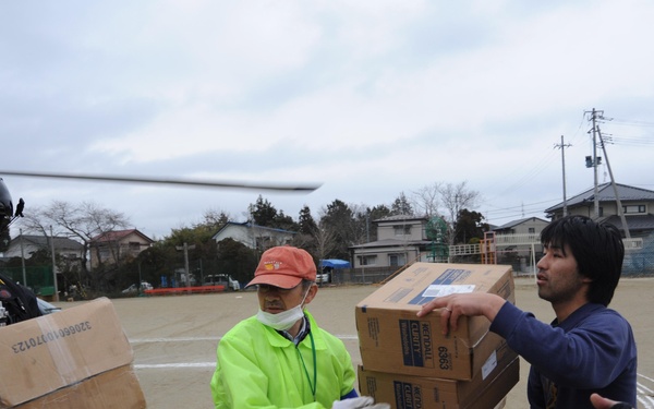 HS 14 conducts humanitarian assistance operations