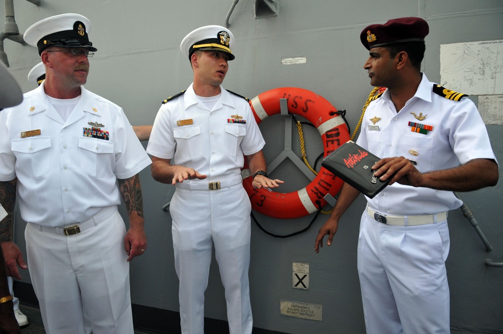 Sailors visit India