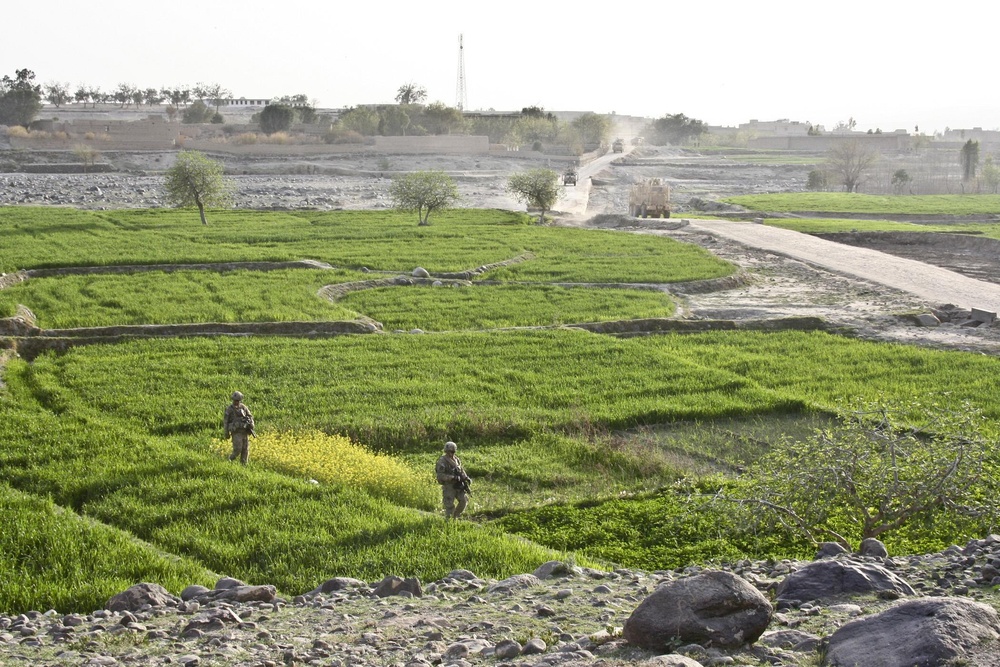 832nd Engineers search Sanghar Valley routes for IEDs