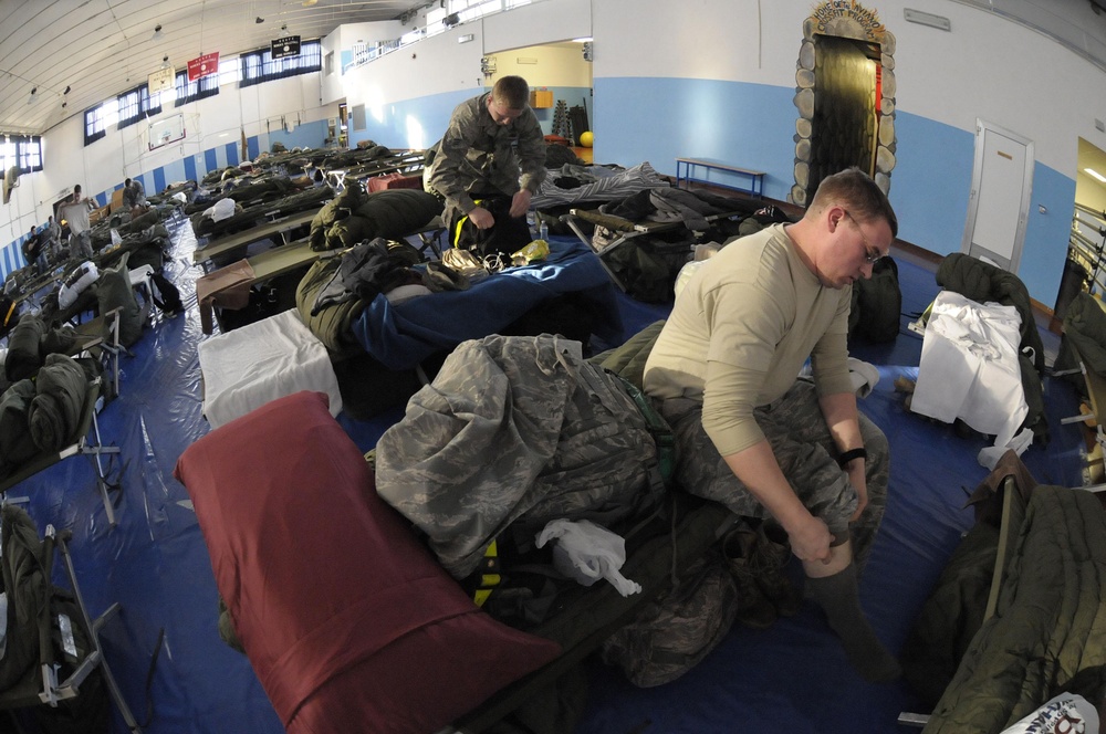 Air Force and Navy service members In Temporary Quarters at Aviano AB