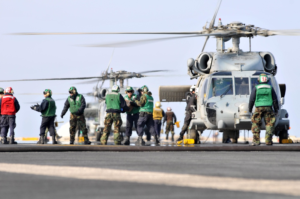 USS Ronald Reagan prepares for Operation Tomodachi