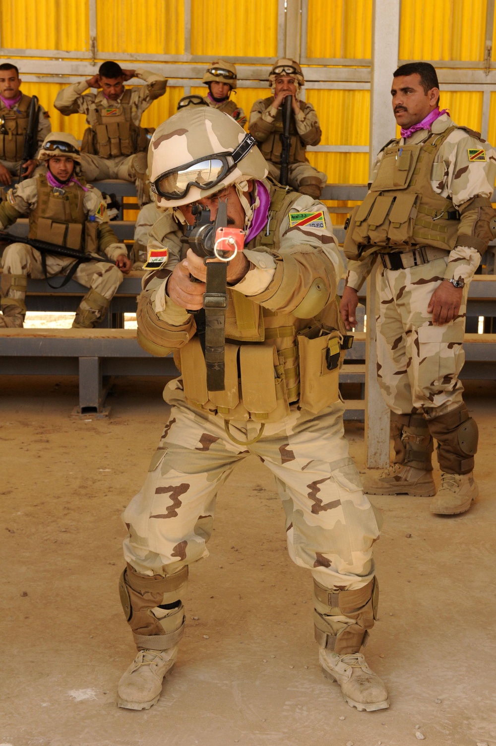 Iraqi Army physical fitness test and training