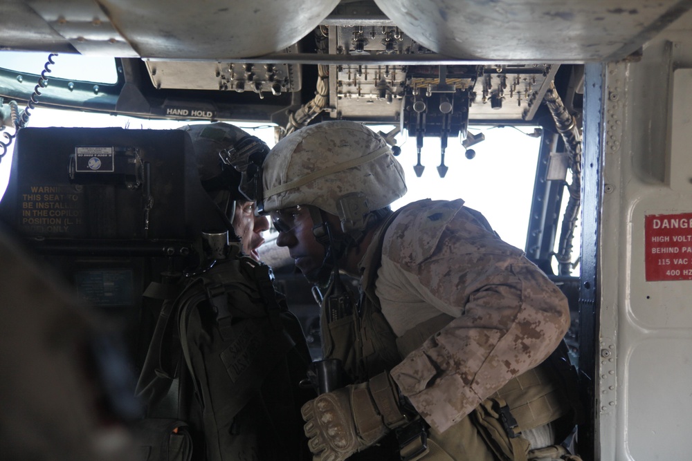 HMH-463 supports operations in southern Afghanistan