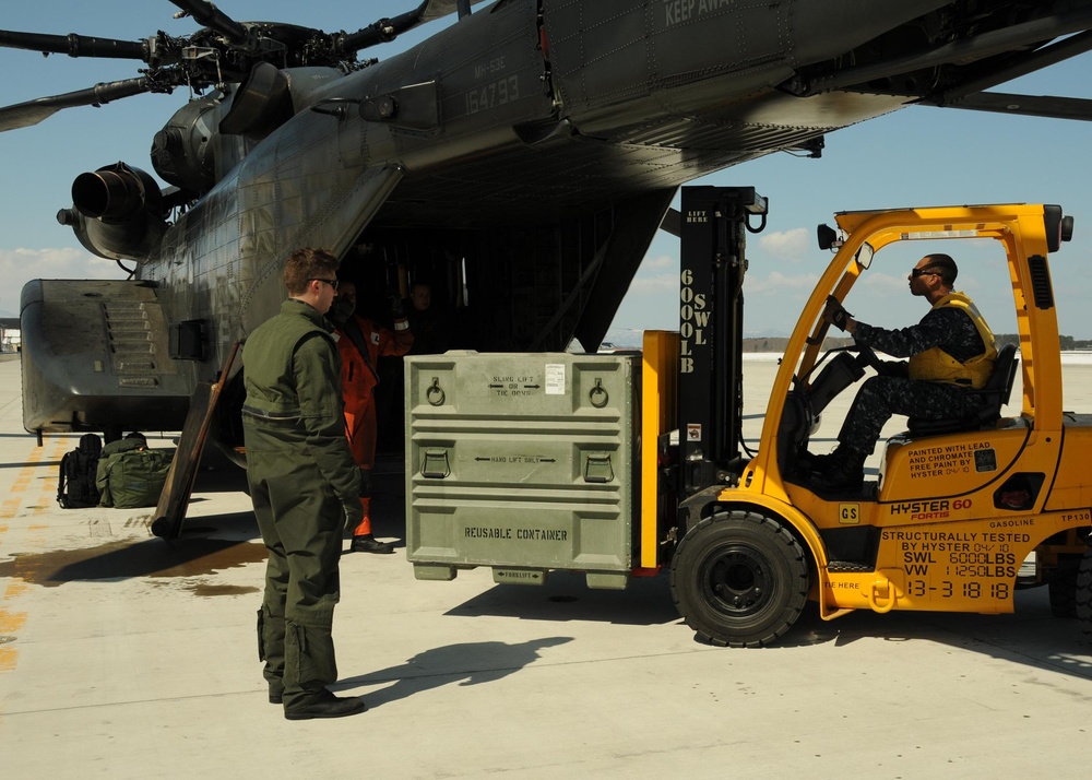 Helicopter Mine Countermeasures Squadron 14 Supports Operation Tomodachi