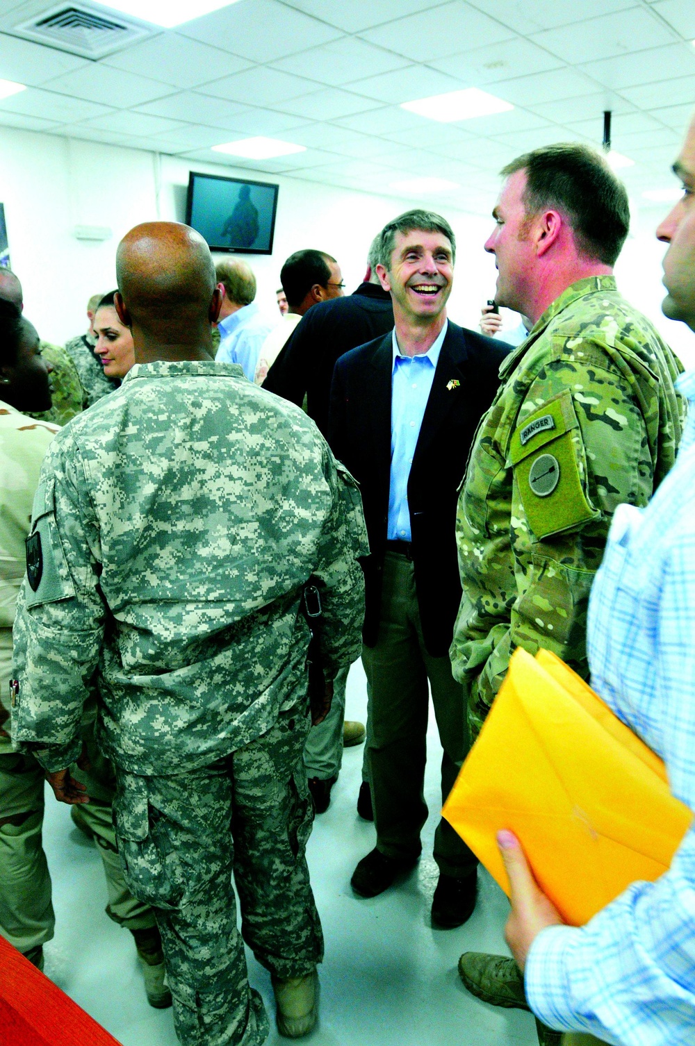 U.S. representitives visit KAF