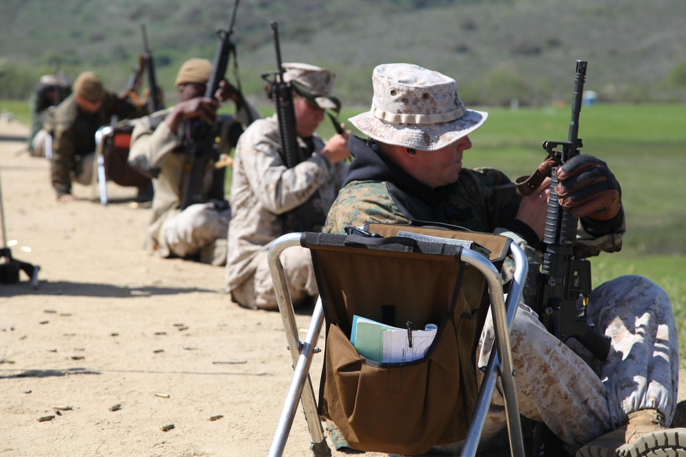 DVIDS - News - 1st MLG Marines compete in 2011 Western Division Matches