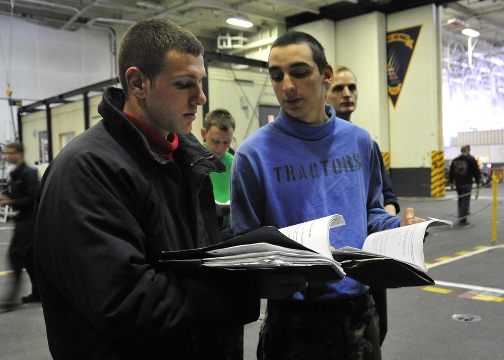 USS George Washington action