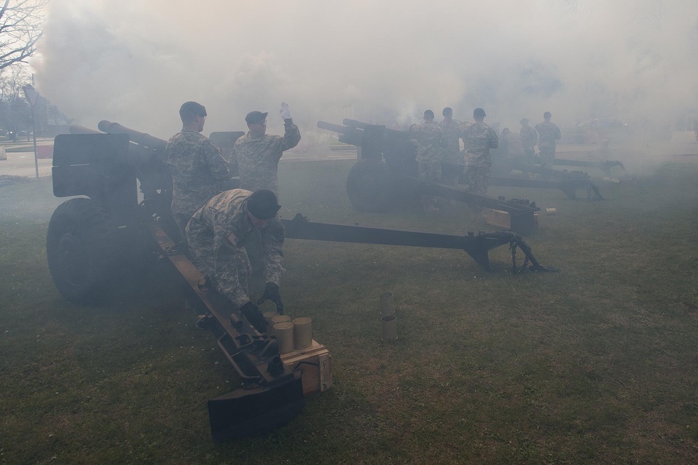 Lt. Gen. Hertling formally assumes command of USAREUR