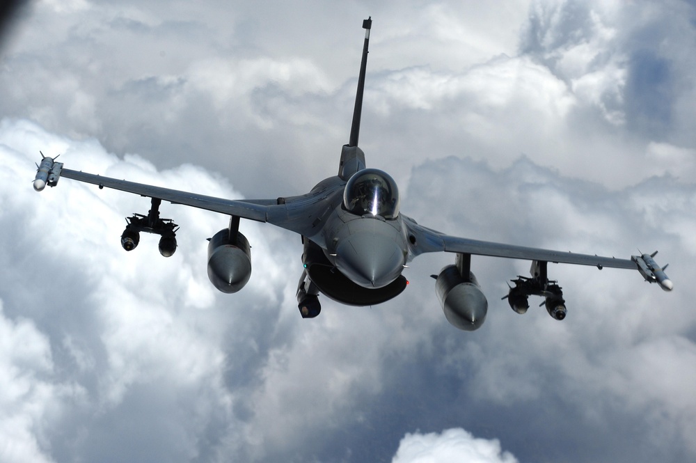 F-16 Aerial Refueling