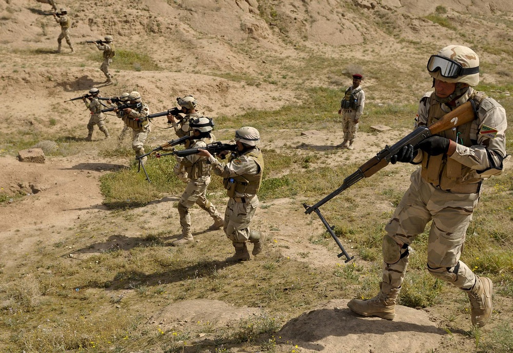 Tadreeb al Shamil provides education opportunities for Iraqi Army, U.S. Soldiers