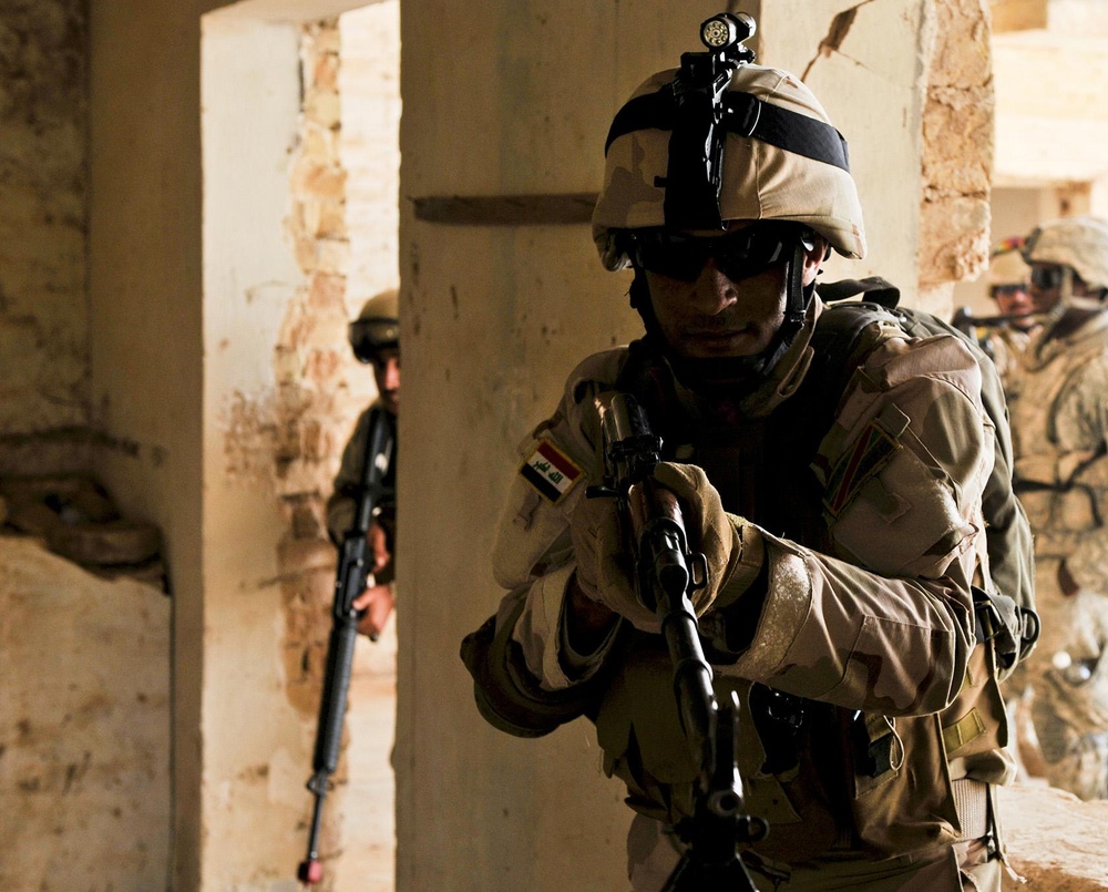 Iraqi soldiers test skills as US leaders gauge progress