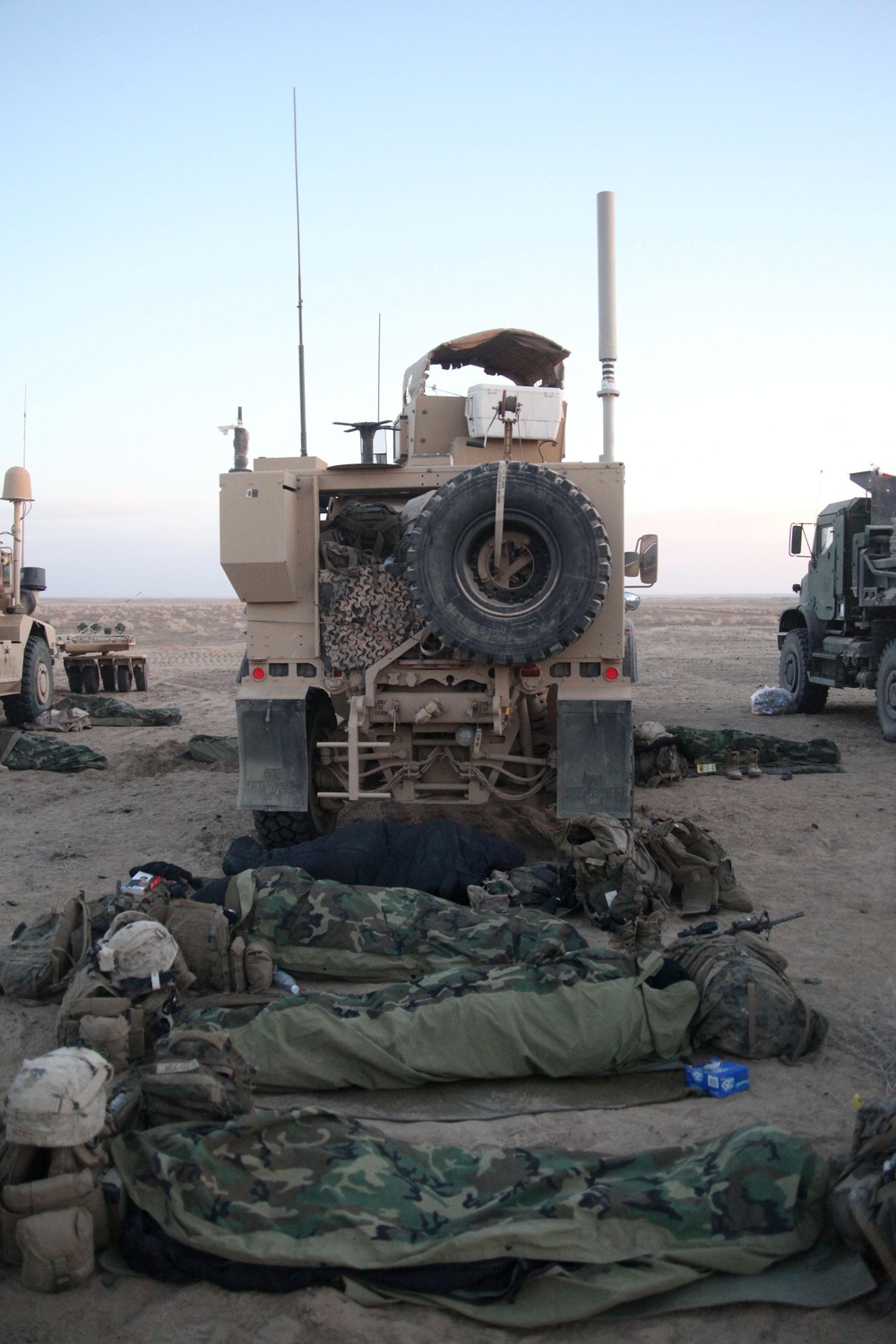 1st CEB and 3rd LAR Marines catch up on sleep