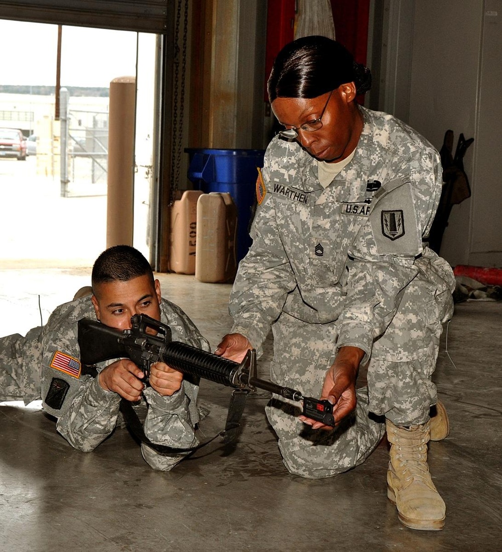 589th BSB attends Leadership University