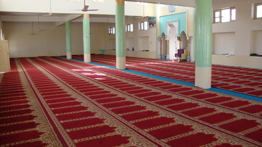 Mosque refurbishments give Afghans faith in government