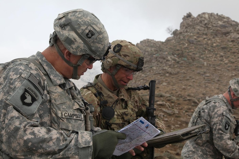 Commander witnesses CJTF-101’s largest Afghanistan air assault mission