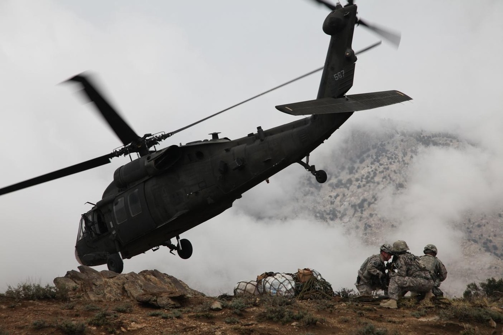 Commander witnesses CJTF-101’s largest Afghanistan air assault mission