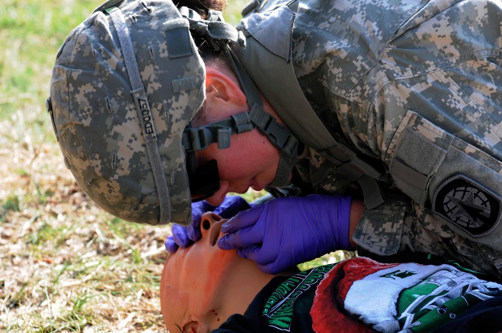 563rd Military Police Company Trains to Save Lives