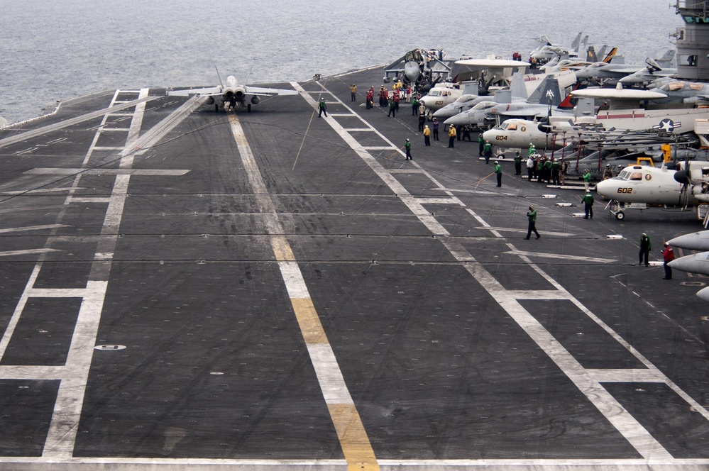 USS Carl Vinson continues operations