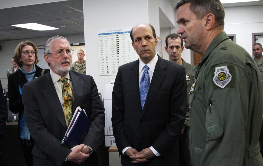 Ambassator Roos met with Adm. Patrick M. Walsh