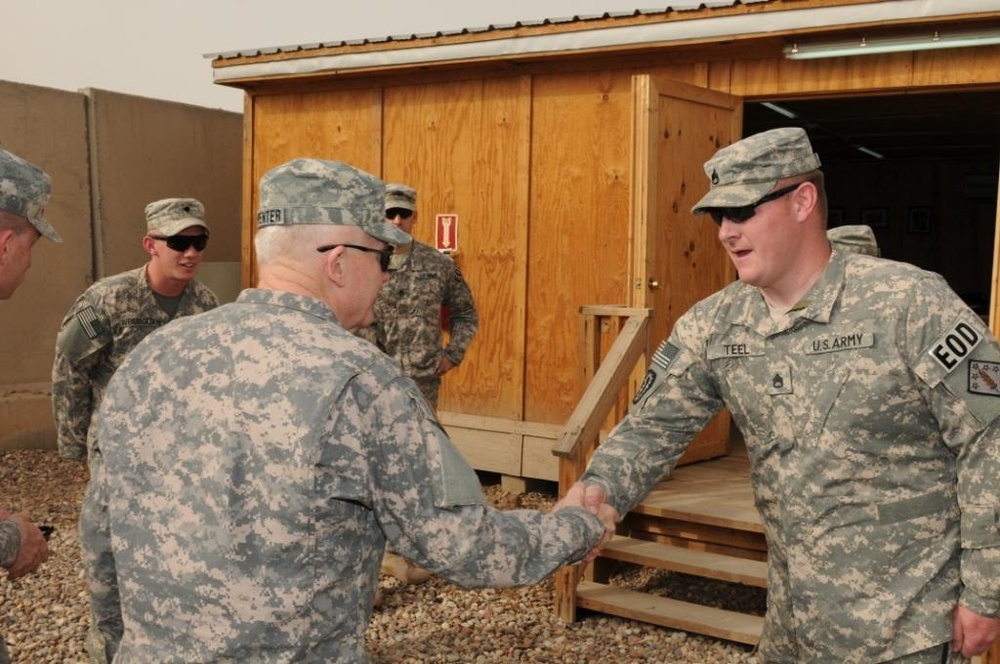 Army National Guard Leadership visit Texas troops