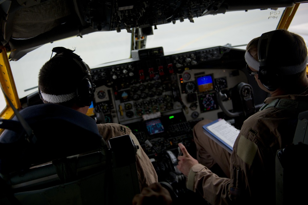KC-135 Refueling E-8 JSTARS