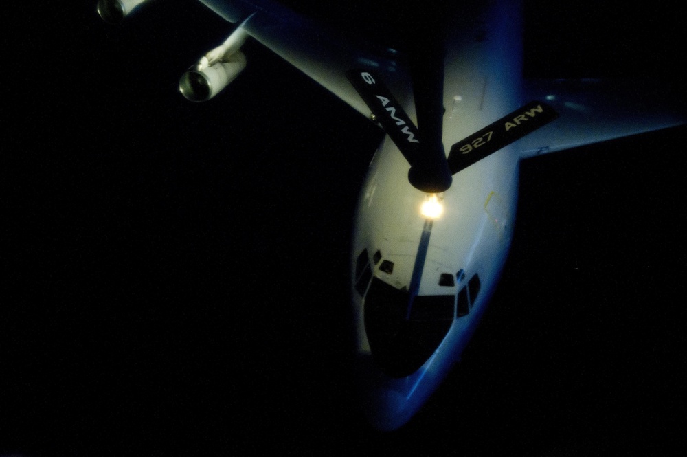 KC-135 Refueling E-8 JSTARS