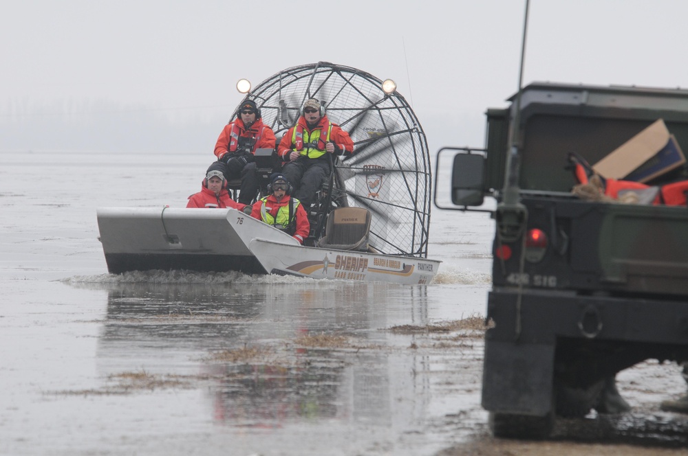 Joint agency Red River flood water evacuation