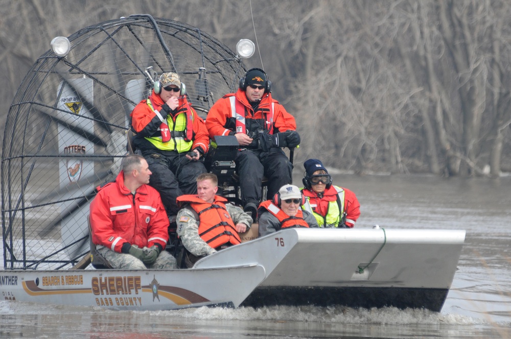 Joint agency Red River flood water evacuation