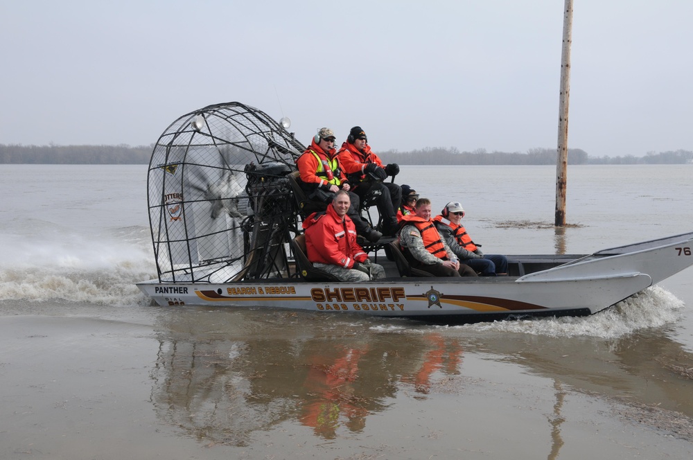 Joint agency Red River flood water evacuation