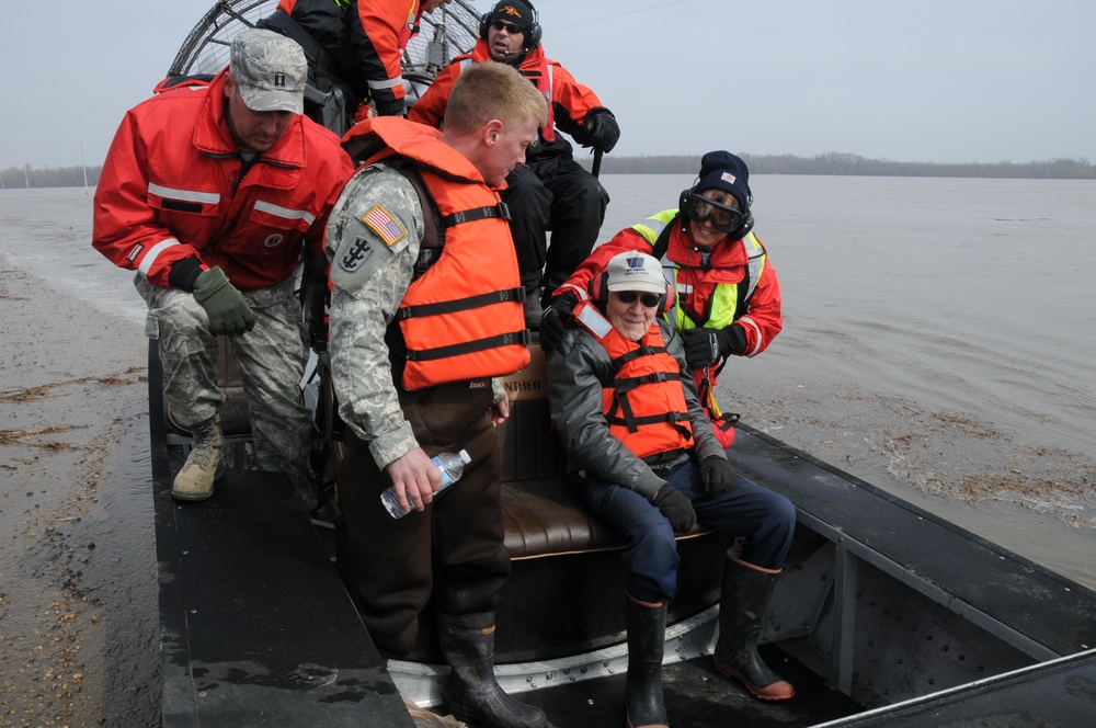 Joint agency Red River flood water evacuation