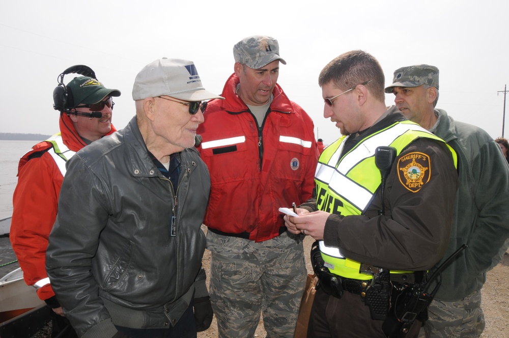 Joint agency Red River flood water evacuation