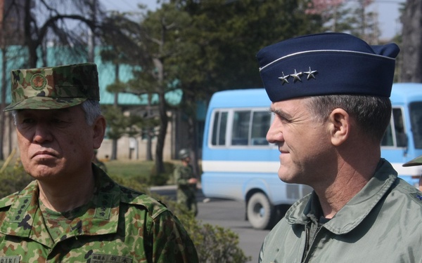 VIP Visit to Operation Tomodachi