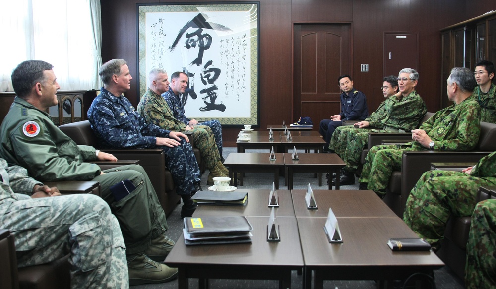 VIP Visit to Operation Tomodachi