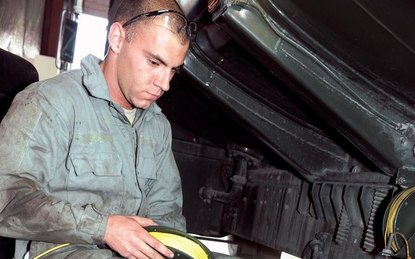 Mobility airmen among team to 'shatter' deployed fuels record in Kyrgyzstan