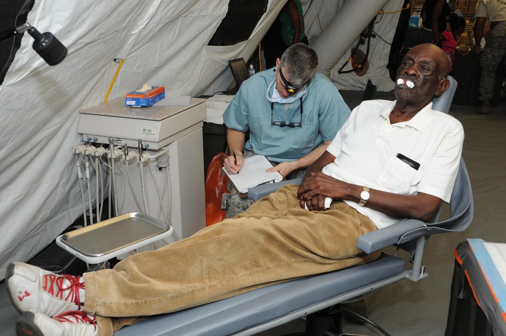 Fuerzas Aliadas Humanitarias 2011