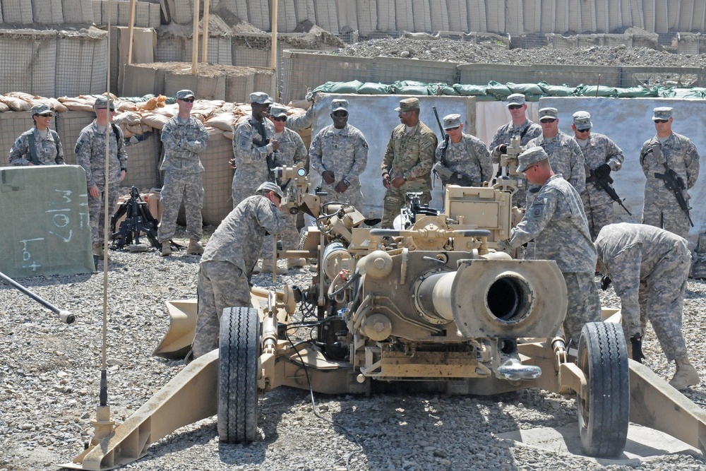 Soldiers perform proficiency drill in Khowst province