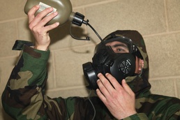 CLB-5 Marines attend confidence chamber