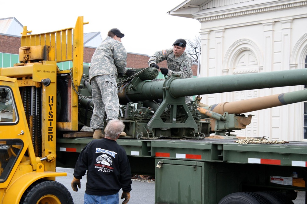 1427th Transportation Company Moves 1990s Test-Bed Cannon to Arsenal Museum from Vermont